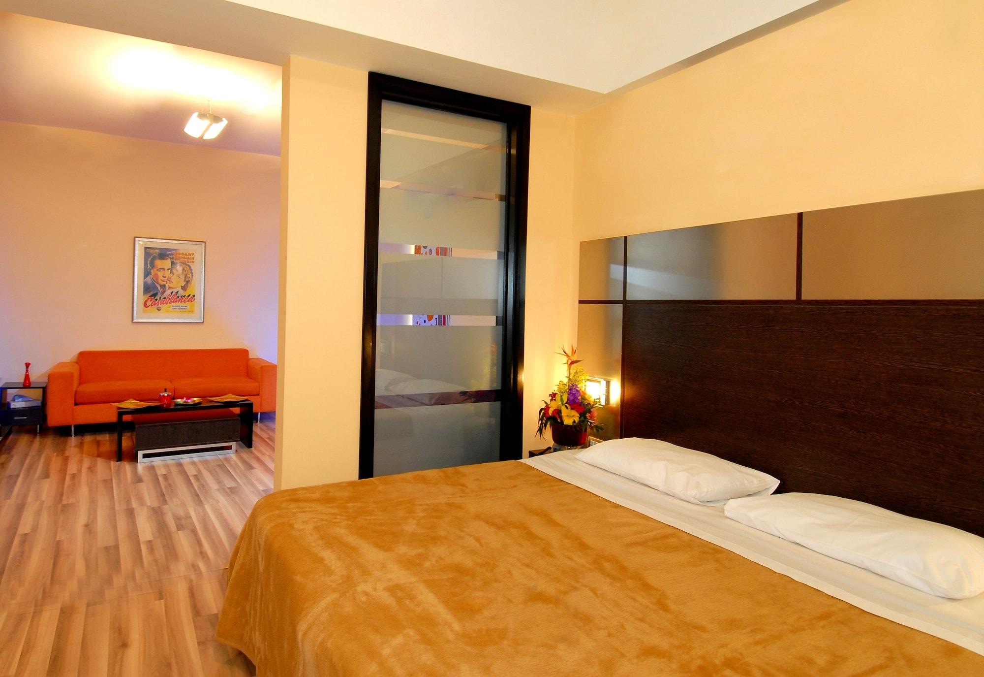 Suite Hotel Chrome - Бейрут Екстер'єр фото